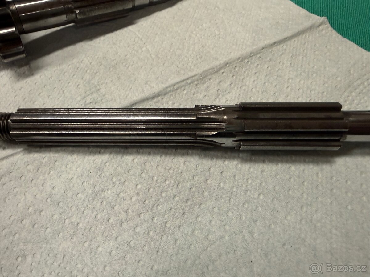 Jawa 500 Ohc - díly převodovky - 8