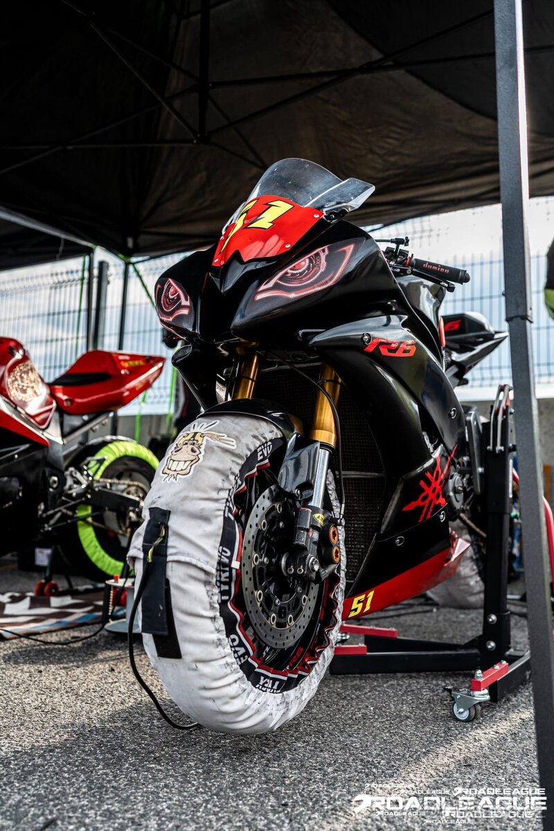 Okruhovka yamaha r6 - 8