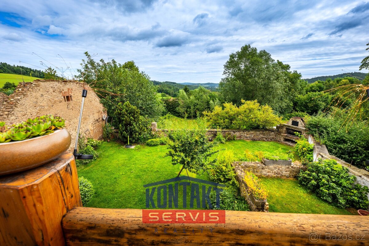 Nabízíme k prodeji stylově zařízený Apartmánový dům v podhů - 8