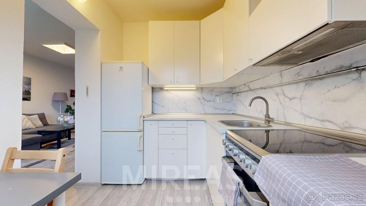 Nymburk, prodej bytu 1+kk s lodžií, 40 m2 , okr. Nymburk - 8