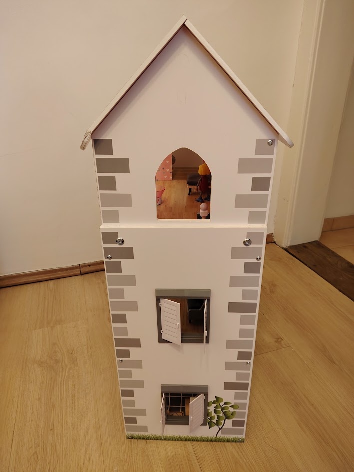 Domeček pro panenky - 8