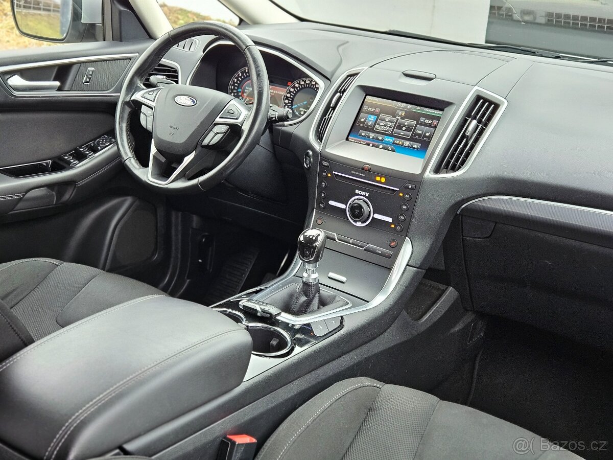Ford S-MAX 2.0 TDCi 110kW MANUÁL TINANIUM LED TAŽNÉ NAVI - 8