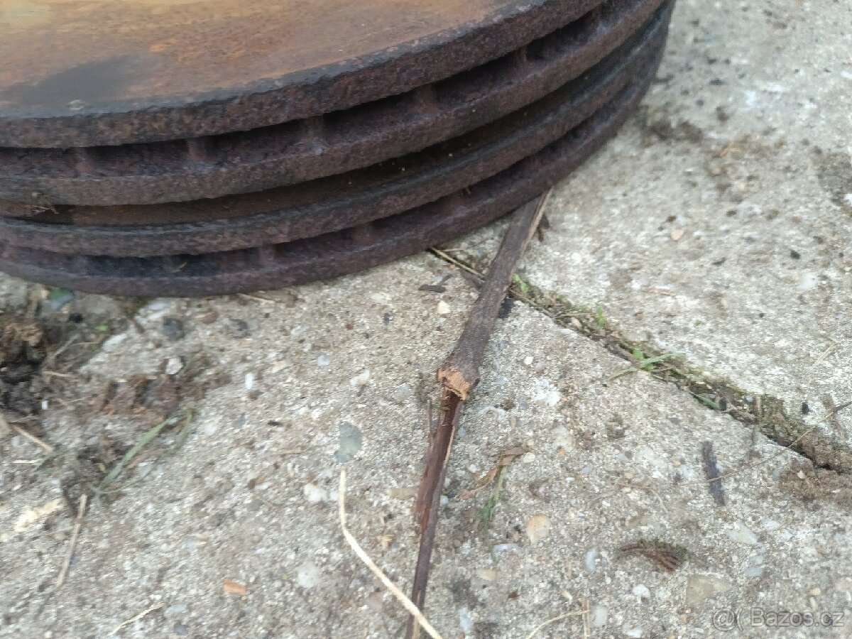 Tehlice,poloosy dily Octavia 1 1.9 Tdi - 8