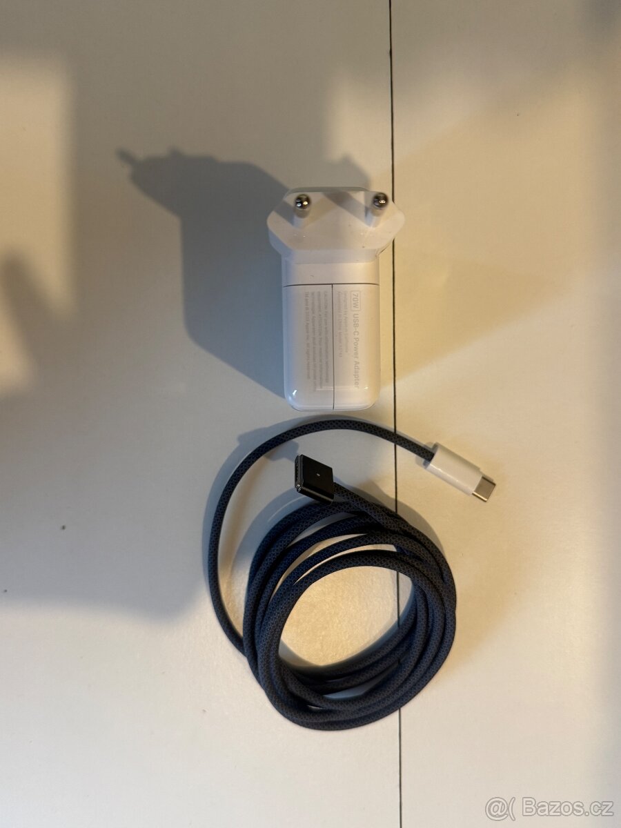 MacBook Air 13" M3 | 16GB RAM | Baterie 99% | 70W adaptér - 8