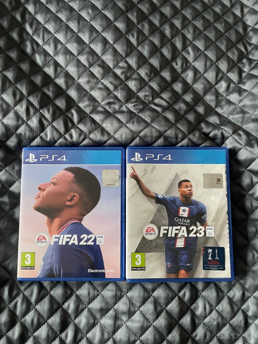 Prodám ps4 500GB+2 ovladače+8her - 8