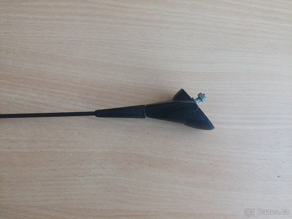 Střešní anténa na auto - 8