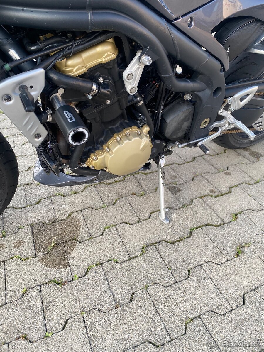 Triumph Speed Triple 1050 - 8