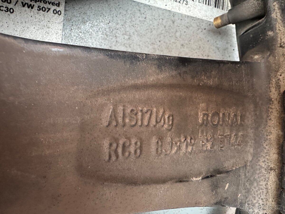 Škoda Super III - 8