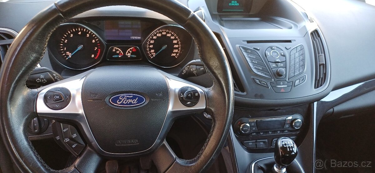 Ford Kuga 1.5 110kw Benzín GARANCE KM - 8