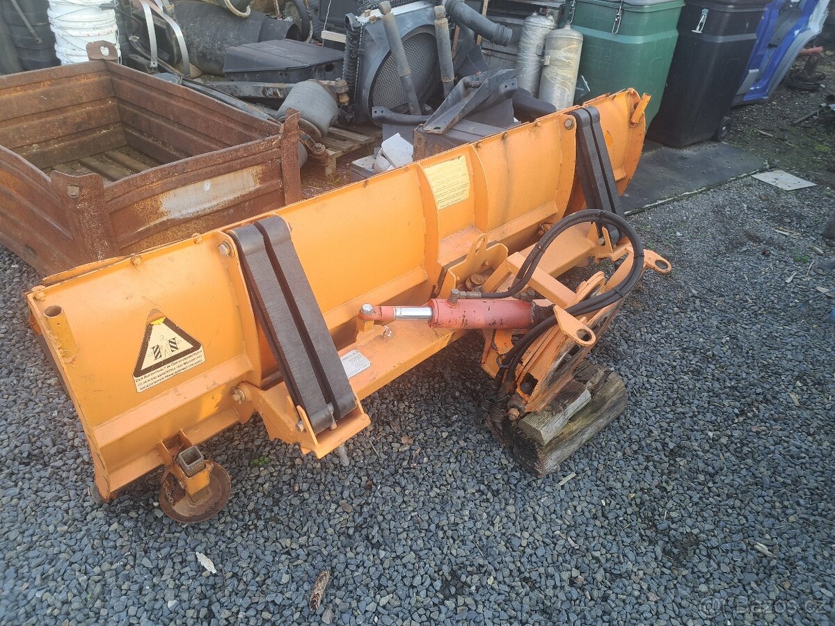 Radlice na sníh pro Multicar čelní otočná - 8