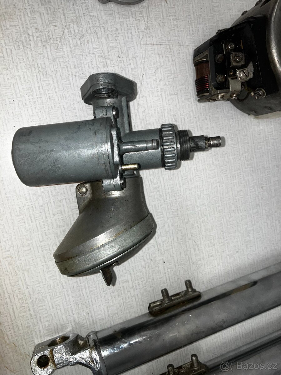 ČZ 125/ 453 / 473 DÍLY - 8