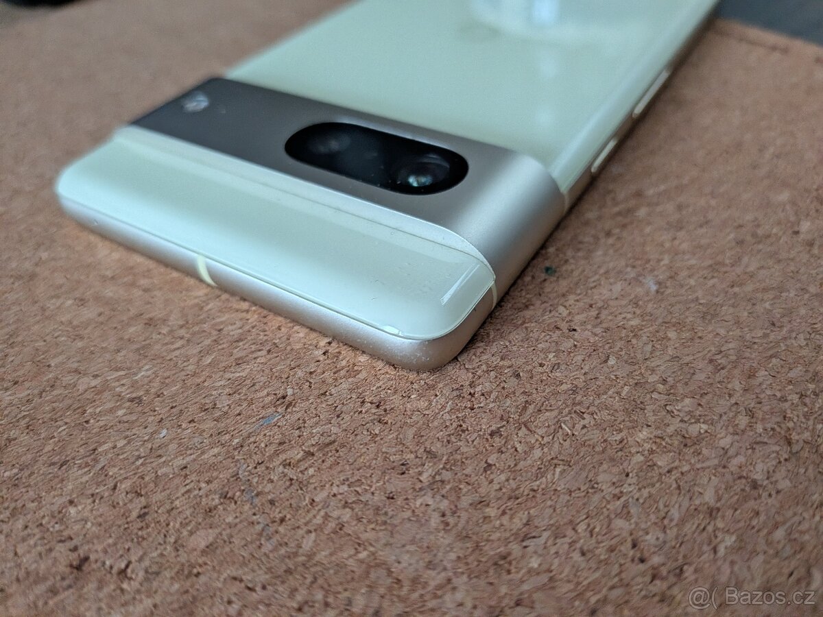 Google Pixel 7 5G 8GB/128GB žlutá - záruka do 4/2026 - 8