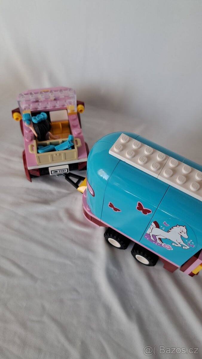 LEGO® Friends 3186 Terénní vůz s přívěsem pro koně - 8