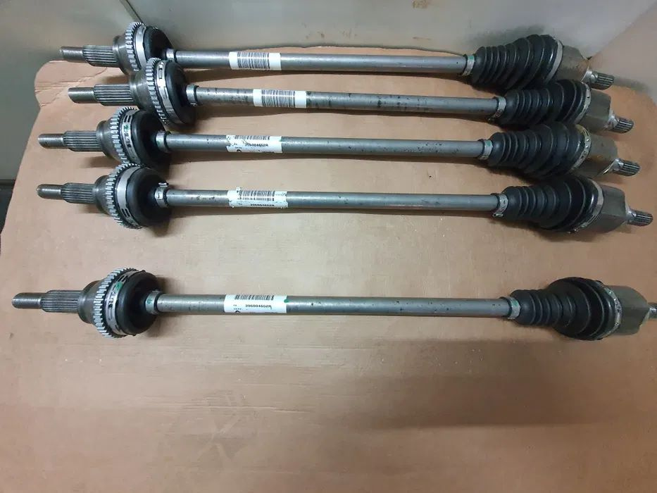 Rozvodovka,poloosa,diferenciál Dacia Duster - 8