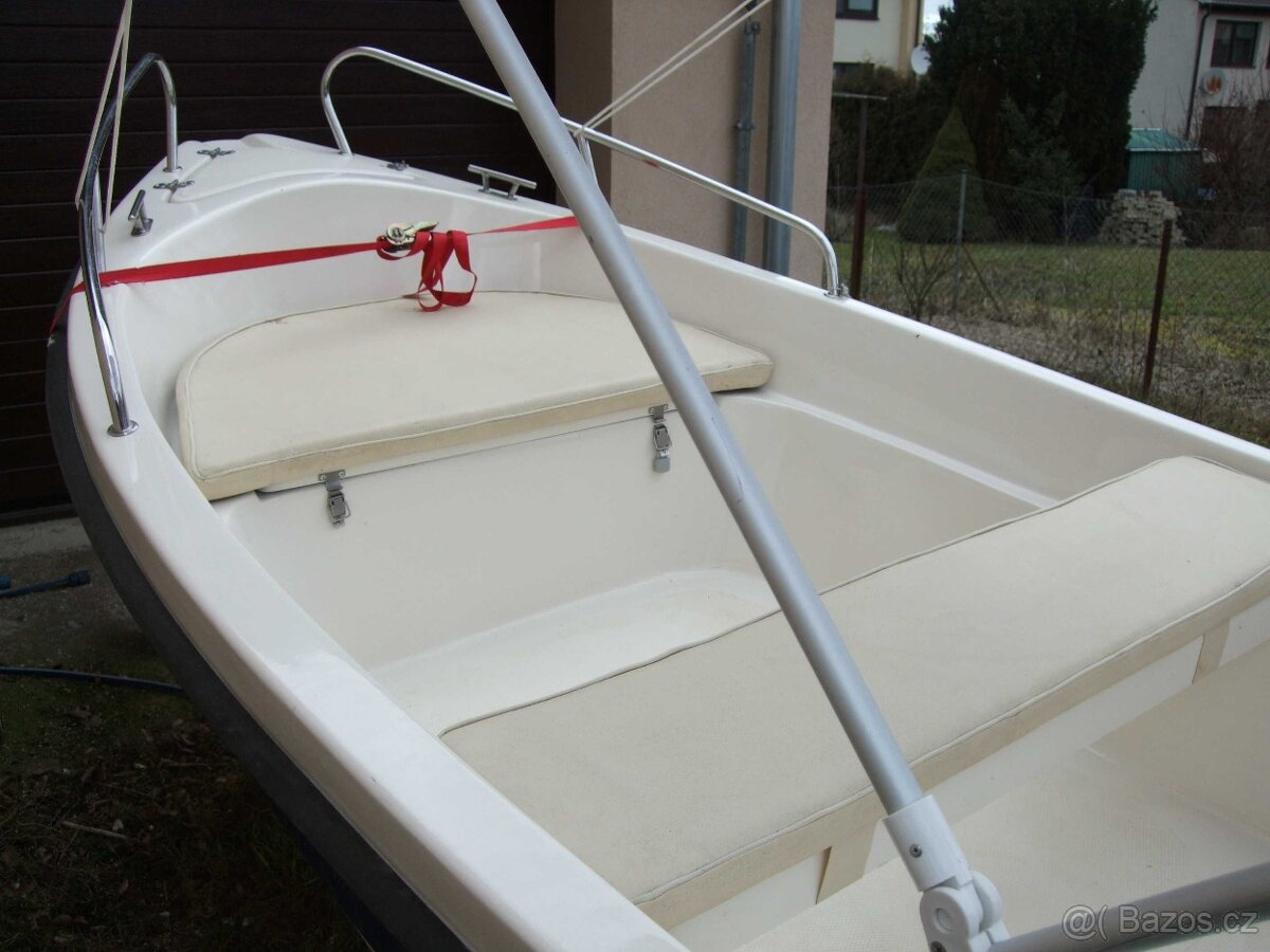 prodám motorový člun - 8