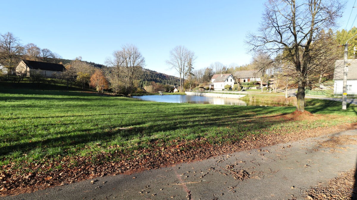 Prodej pozemku určeného k výstavbě domu v Tržku u Klatov - 8