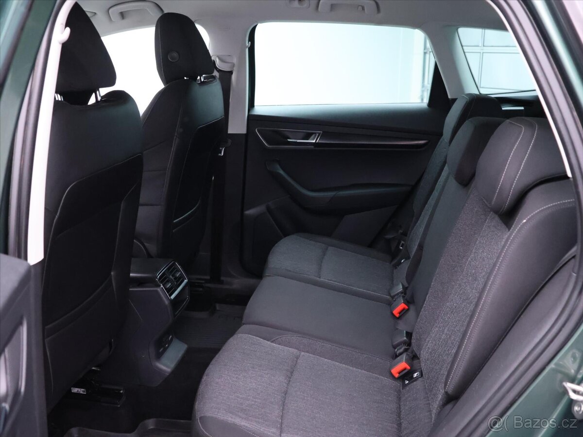 Škoda Karoq 2,0 TDI 110kW Style Tažné LED (2018) - 8