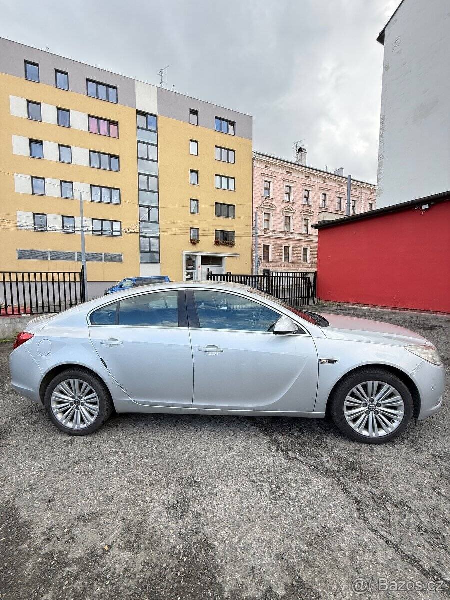 Opel Insignia, 2,0 BEZ KOROZE Ojeté, 2013, 239 253 km Karose - 8