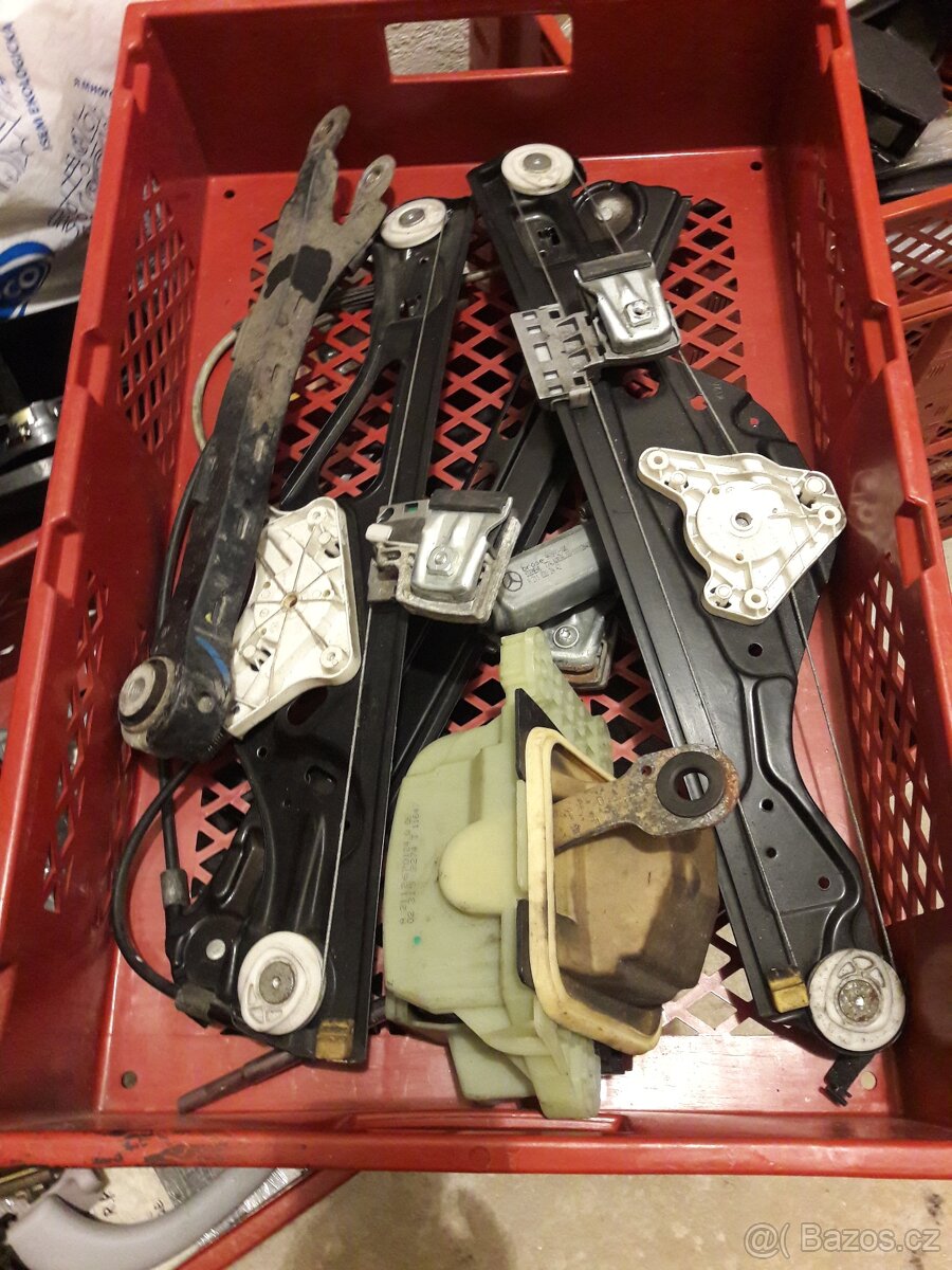 Mercedes e211 radici paka automat výbava classic - 8