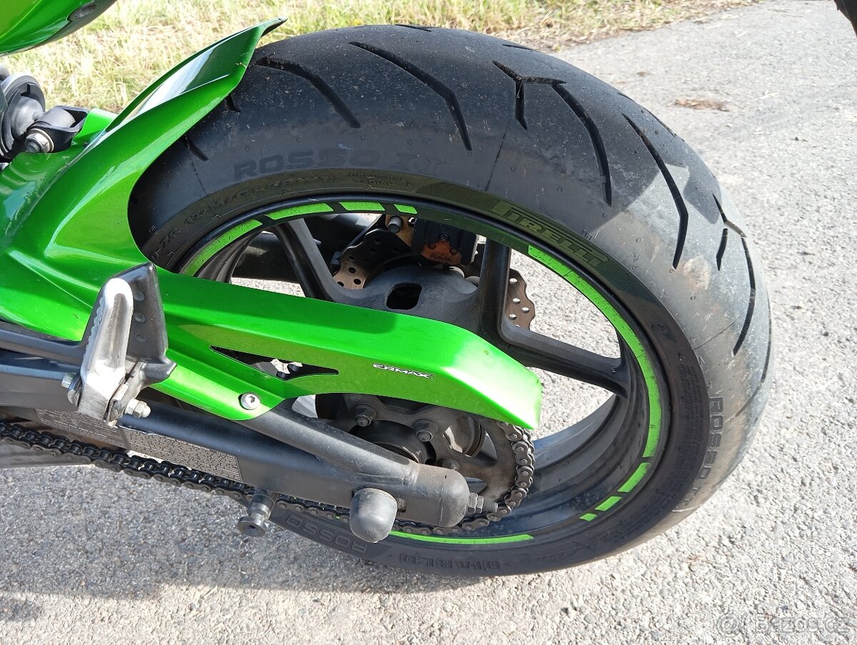Kawasaki ER 6 N - limitovaná originál zelená - 8