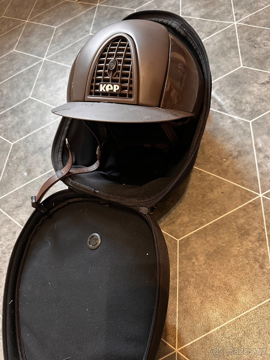 Jezdecká helma KEP - 8