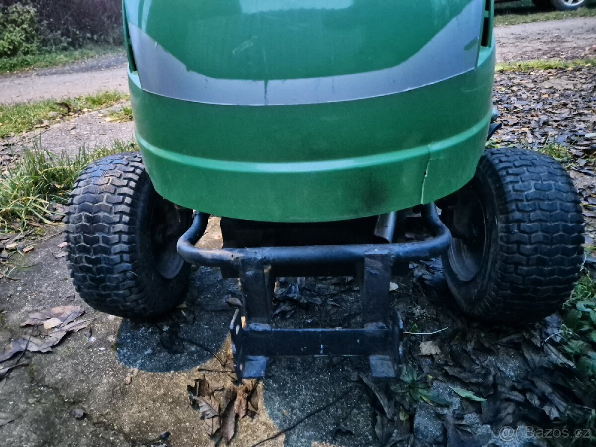 Zahradní sekací traktůrek, motor briggs stratton. - 8