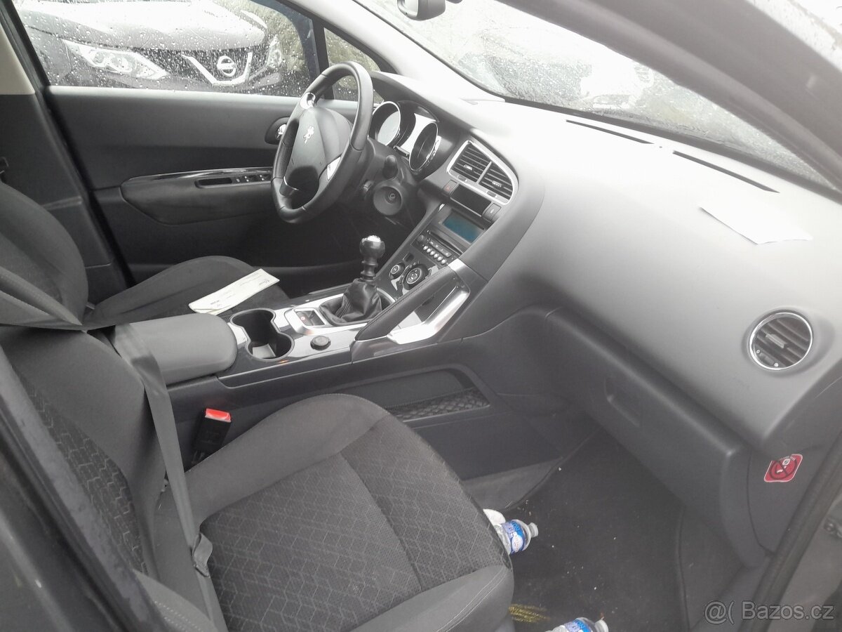 Peugeot 3008 1,6 HDi - 8