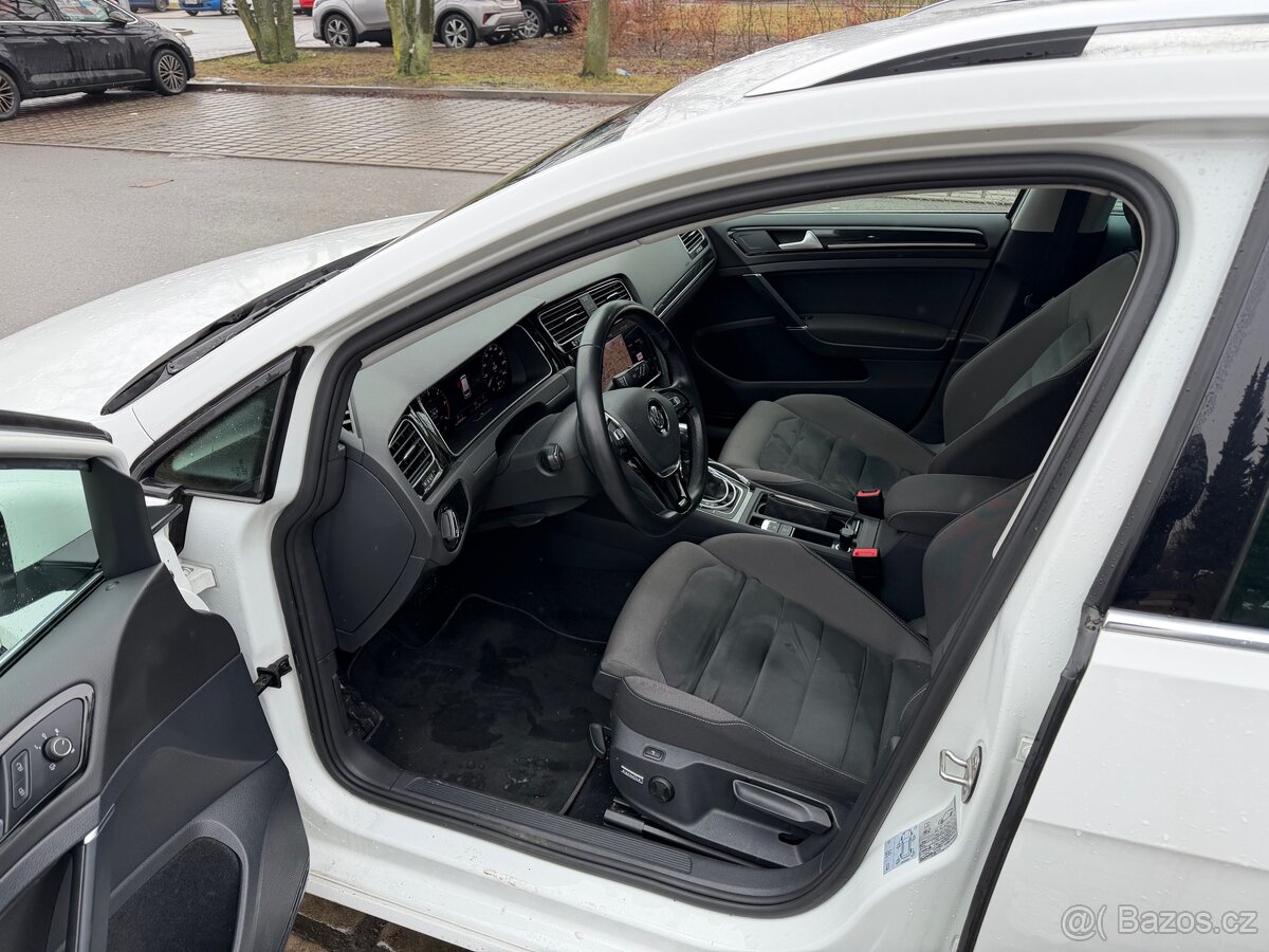 VW Golf 2.0, 110 kW, nafta, top výbava - 8