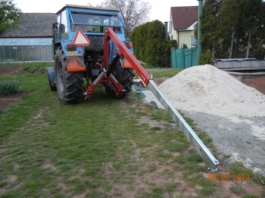 Zvedák agrorameno - 8