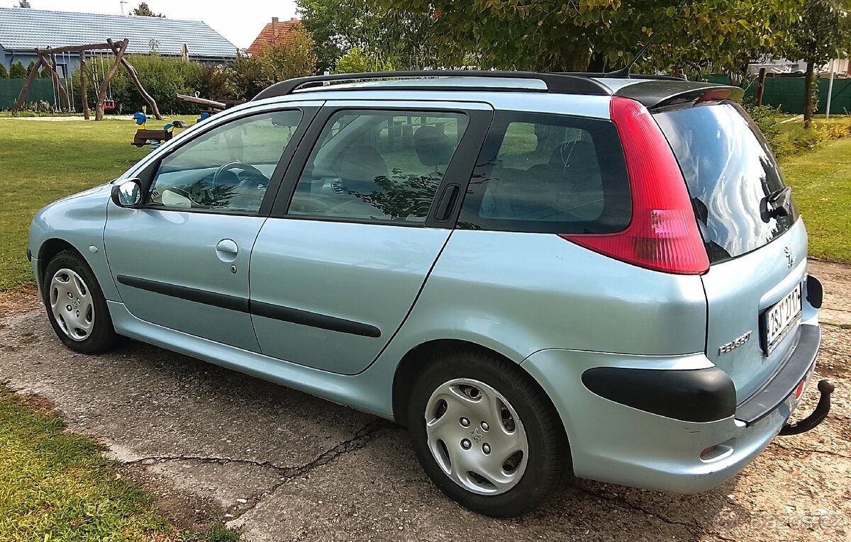 Peugeot 206 sw - 8
