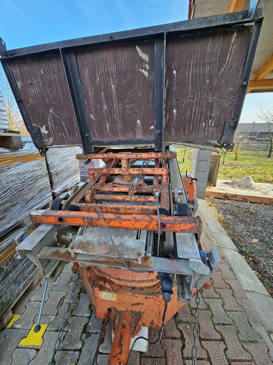 Stavební teleskopický žebřík Böcker - 8