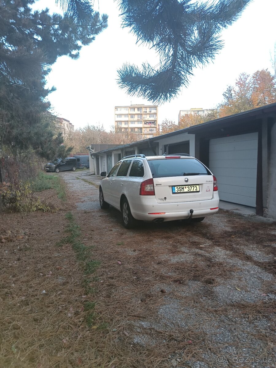 ŠKODA OCTAVIA COMBI II 2.0TDI, Common rail, 6/2011, nová STK - 8