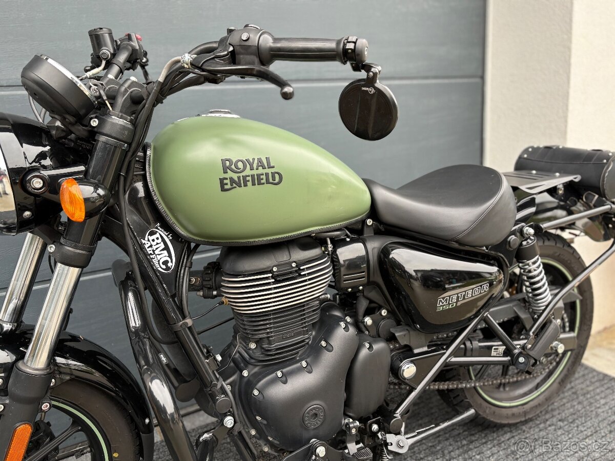 Royal Enfield meteor 350 - 8
