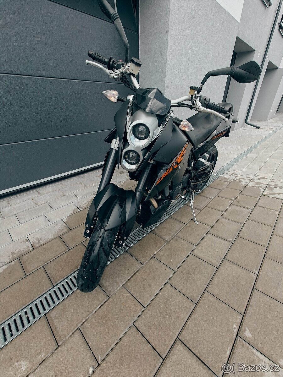 Prodám KTM Duke 690, 48 kw. - 8