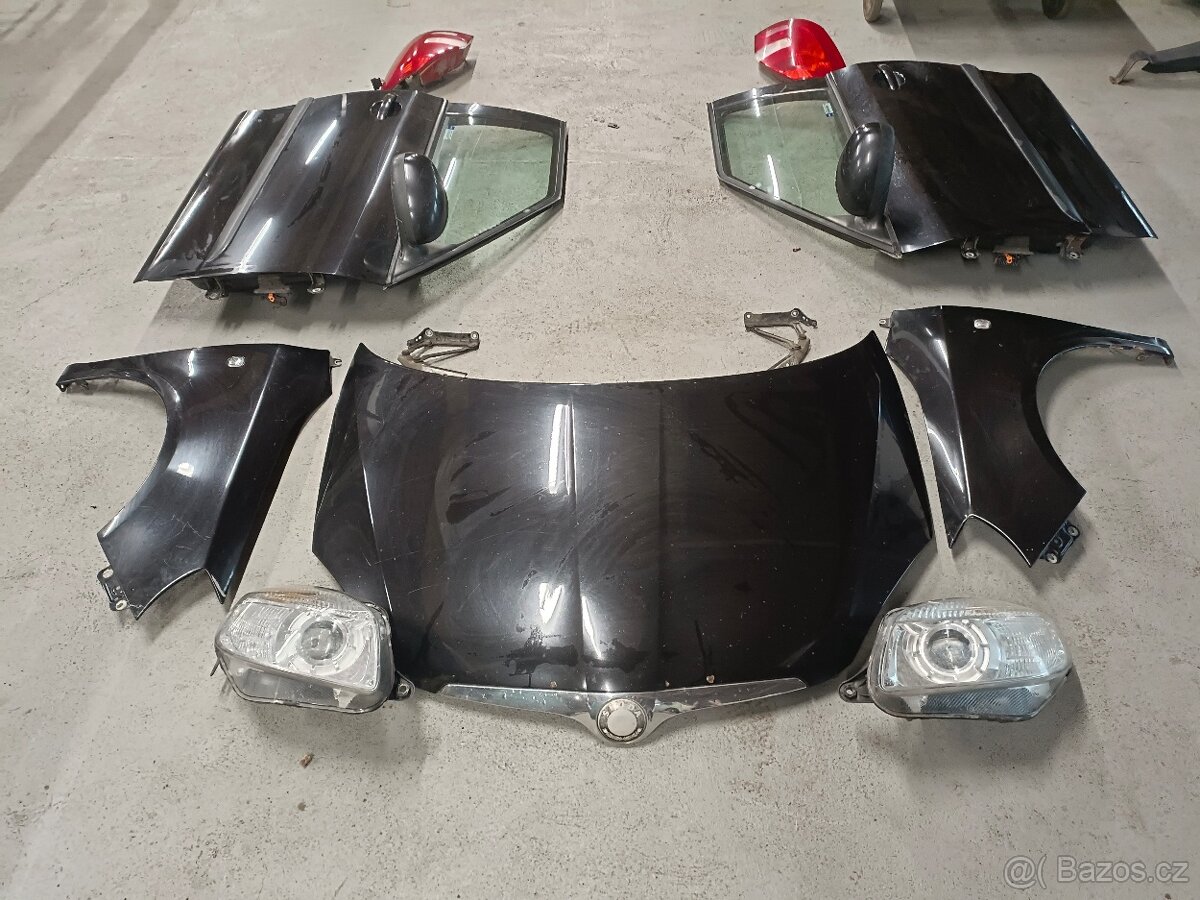 Škoda Fabia MK2 přední část karoserie - 8