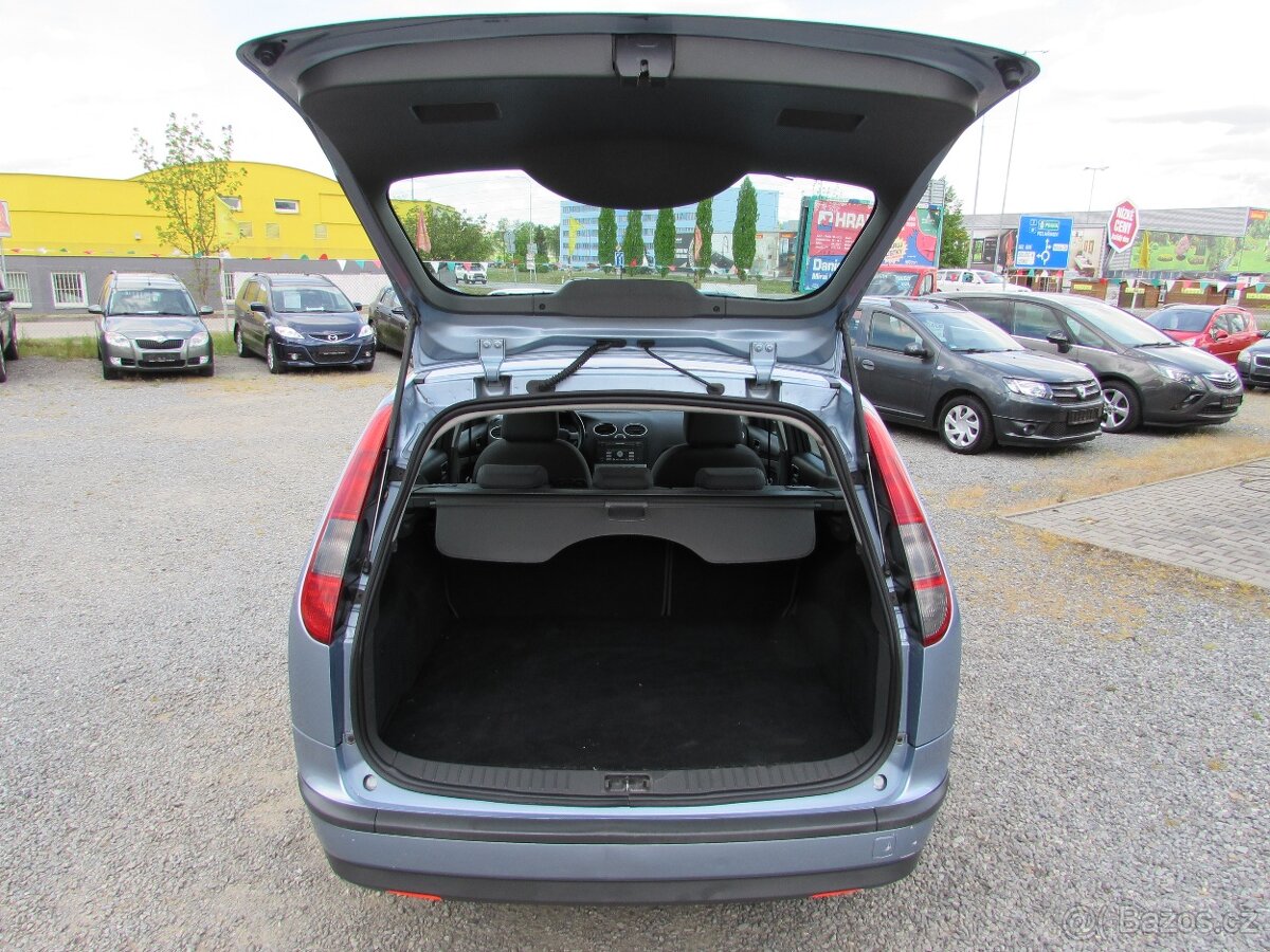 Ford Focus 1.6 TDCi 66kW kombi, nová STK, klima - 8