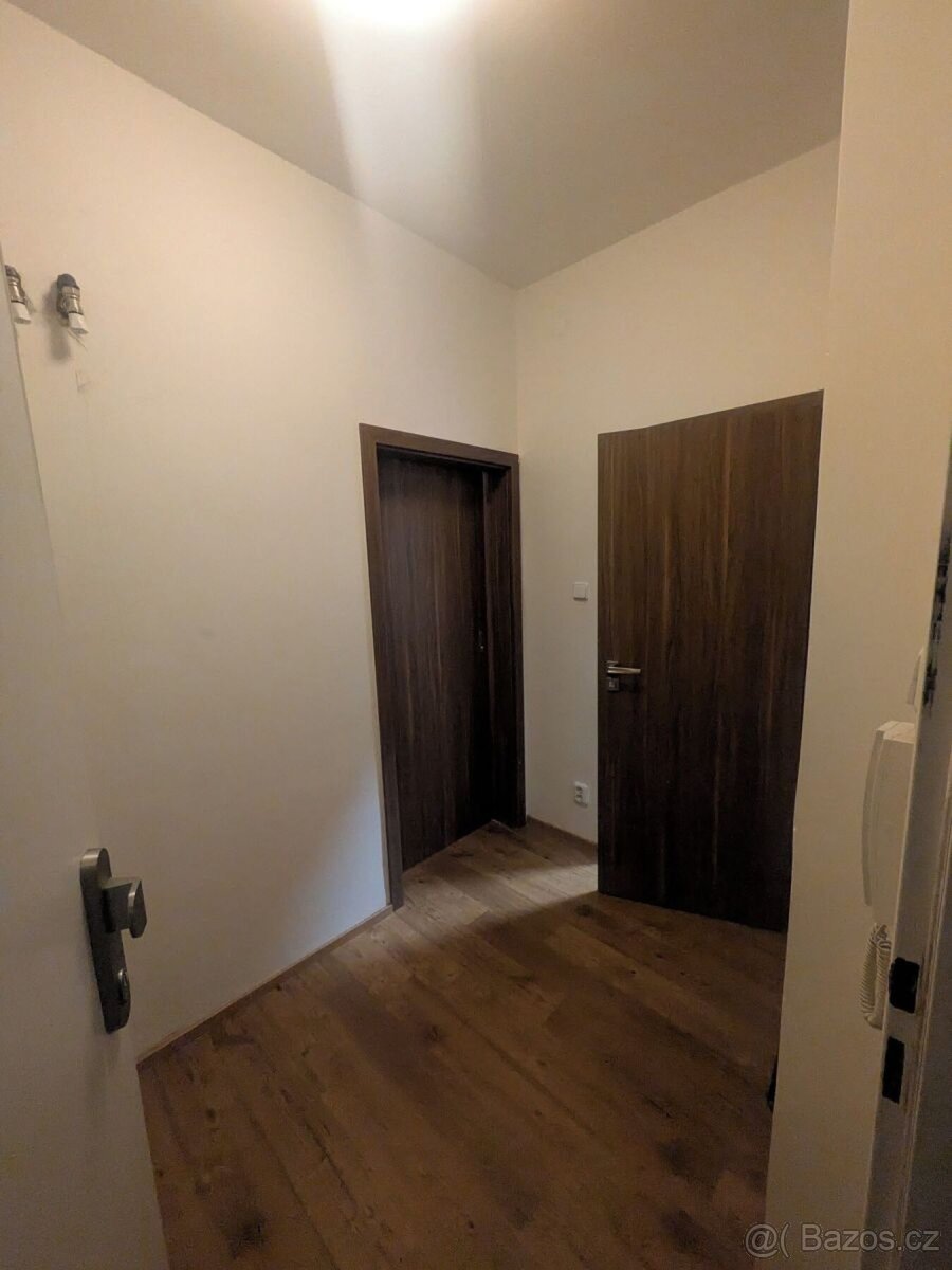 Prodej bytu 1+kk 33 m2, Vršovická, Praha - Vršovice - 8