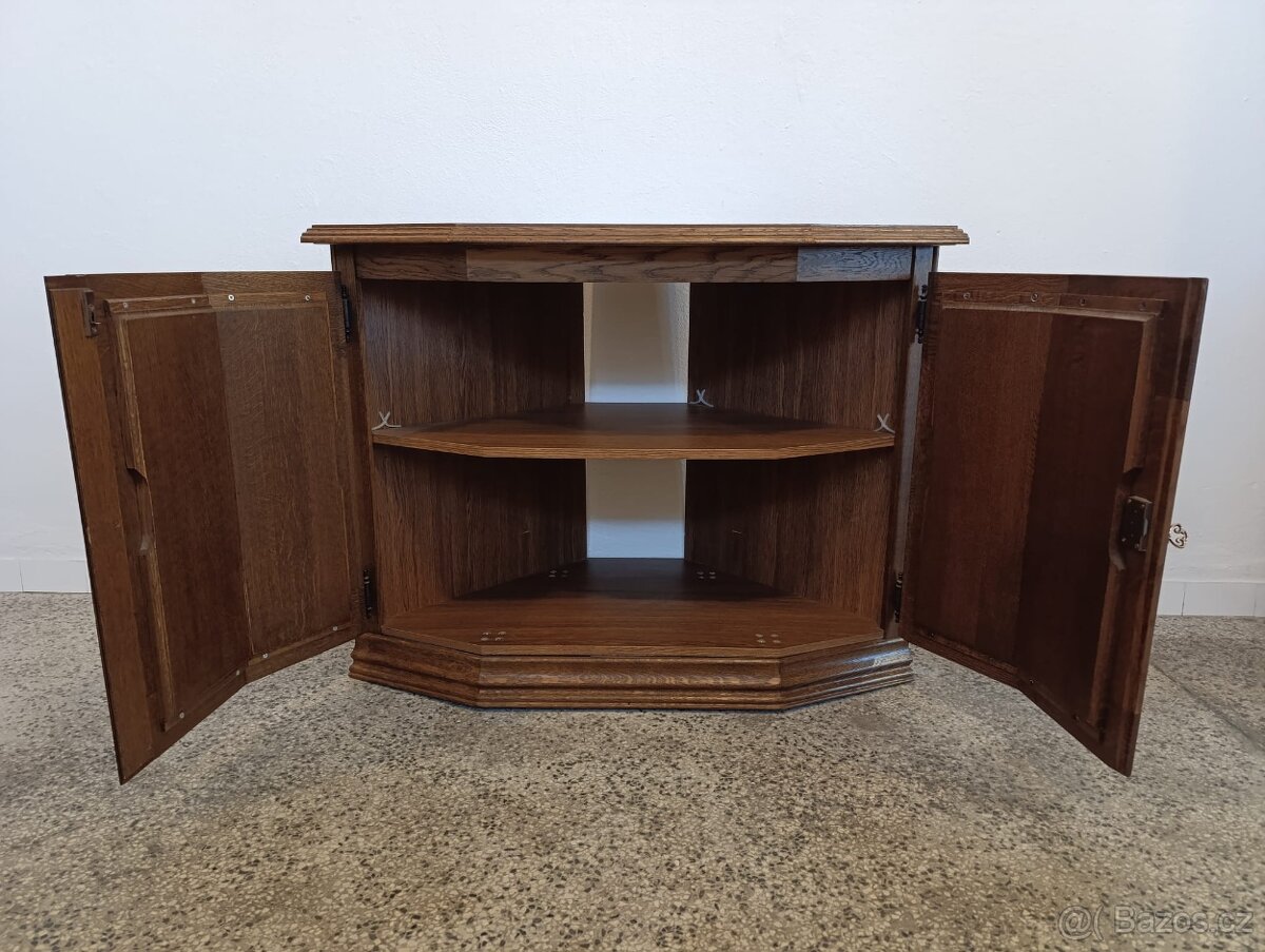 Rustikální nábytek, komoda z masívu - 8