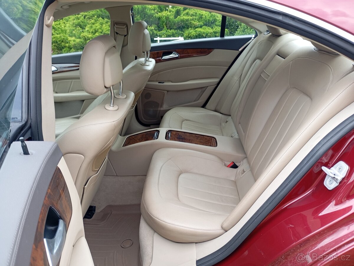 Mercedes- Benz Cls 550 r.v. 2012 - 8