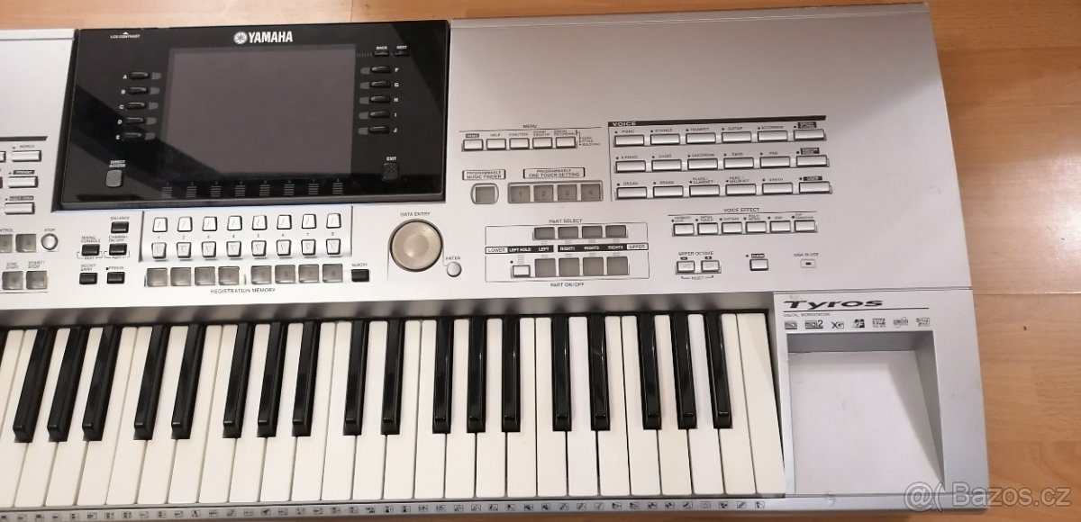 Yamaha tyros 1 - 8