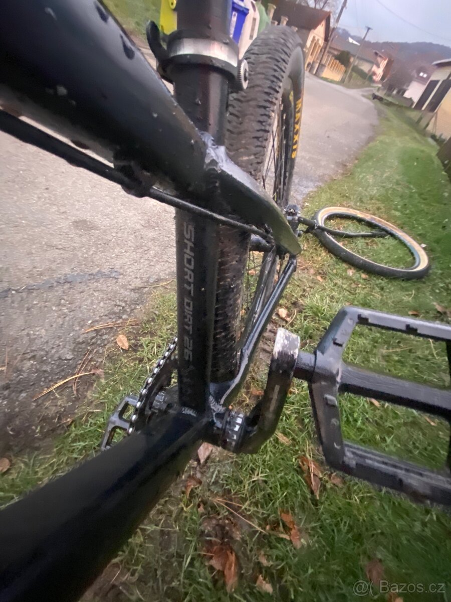 Dartmoor two 6 player - 8