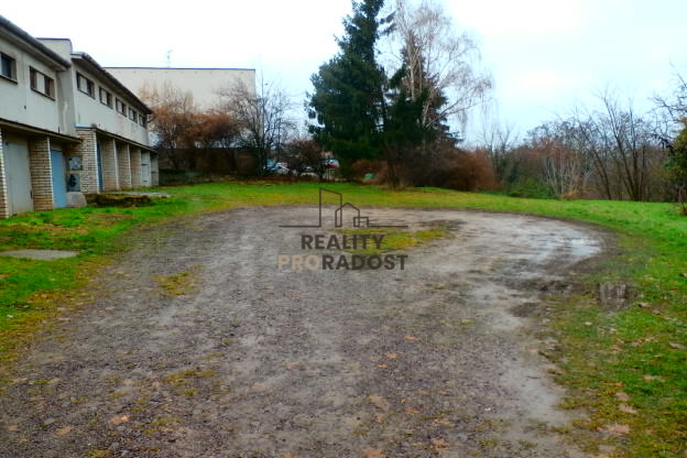 Pronájem garáže 21m2 Palliardiho Znojmo,k pronájmu garáž 21m - 8