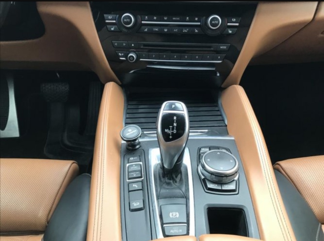 Bmw X6 M packet Dph - 8