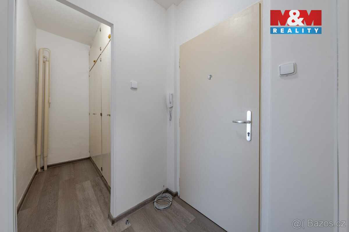 Pronájem bytu 2+kk, 39 m², Rožnov pod Radhoštěm, ul. Moravsk - 8