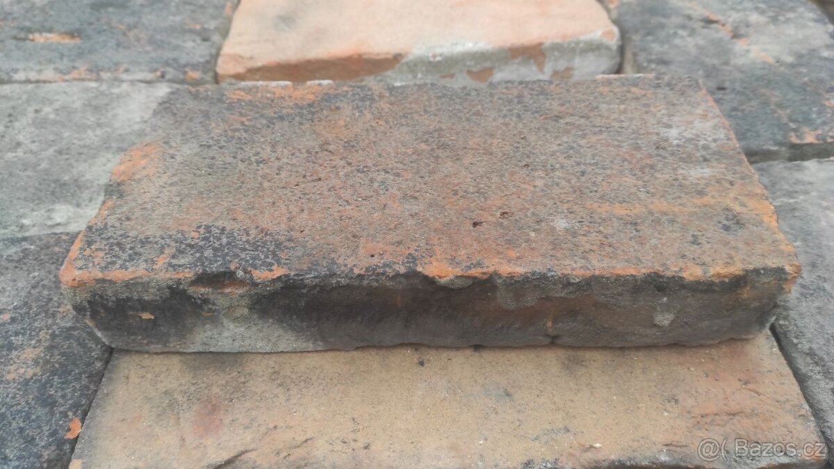 Stará cihlová dlažba, půdovky, půdovka, 69,5 m2 - 8