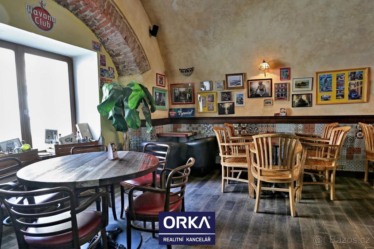 Pronájem luxusního baru La Giraldilla-La Bodega Cubana v Olo - 8