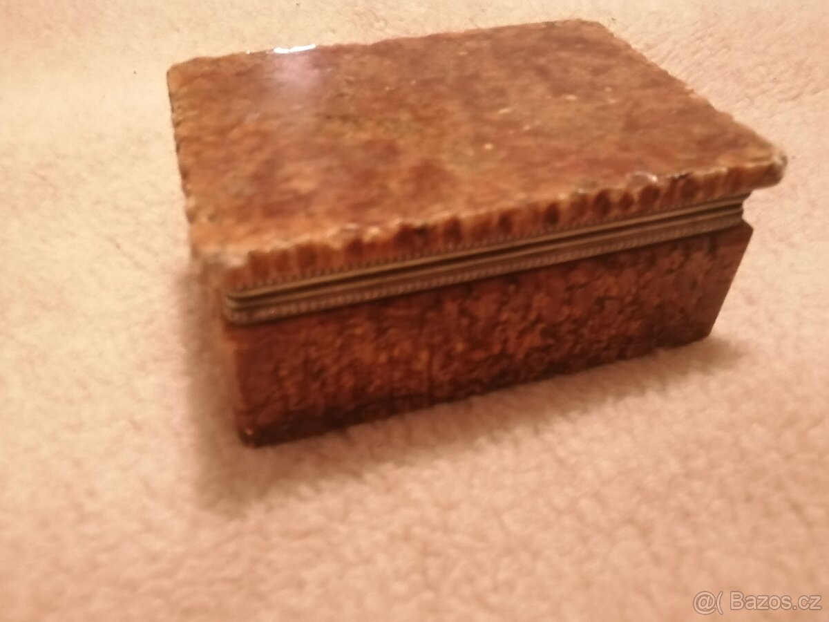 mramorová šperkovnice - 8