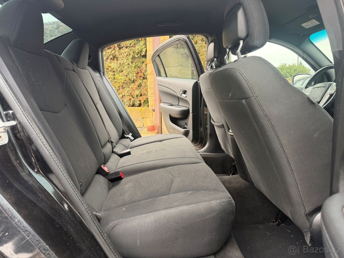 Chrysler 200 2,4L DOHC VVT Touring 2012 - 8