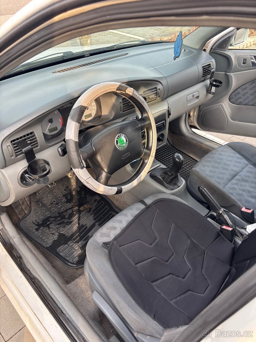 Škoda octavia 1 1.9 TDi 81 kw - 8