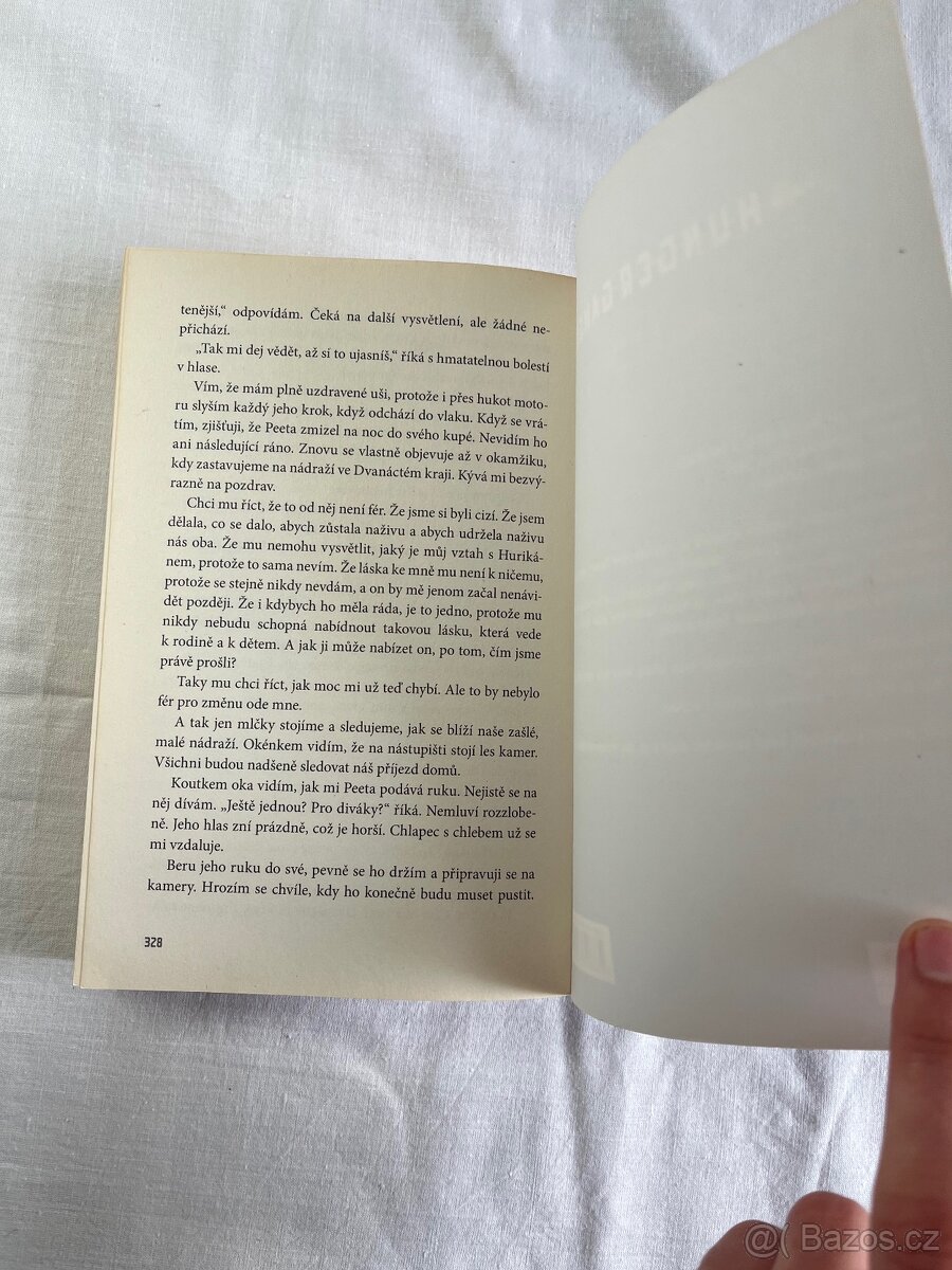 Hunger Games od Suzanne Collinsové - 8